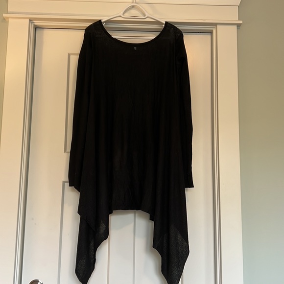 Black Lululemon high low sweater - Picture 2 of 3